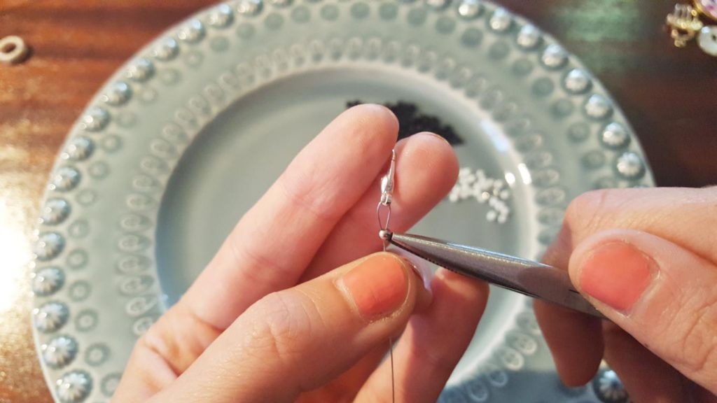 Verschluss für Armband und Kette selber machen Hand im Glück