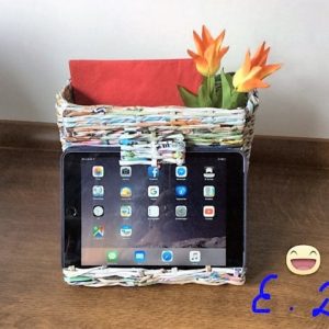 iPad Ständer aus Papierröllchen (Small)