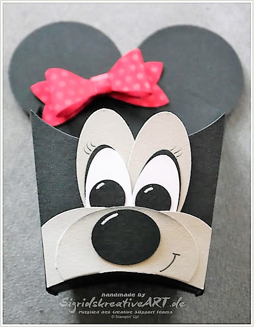 Mini Maus Verpackung für kleine Mädchen zum Verschenken aus Papier Hand im Glück